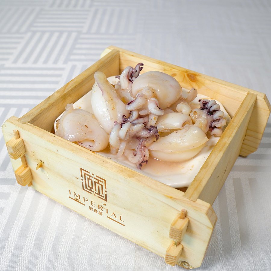 Seiches miniatures, sauce satay, dim sum vapeur