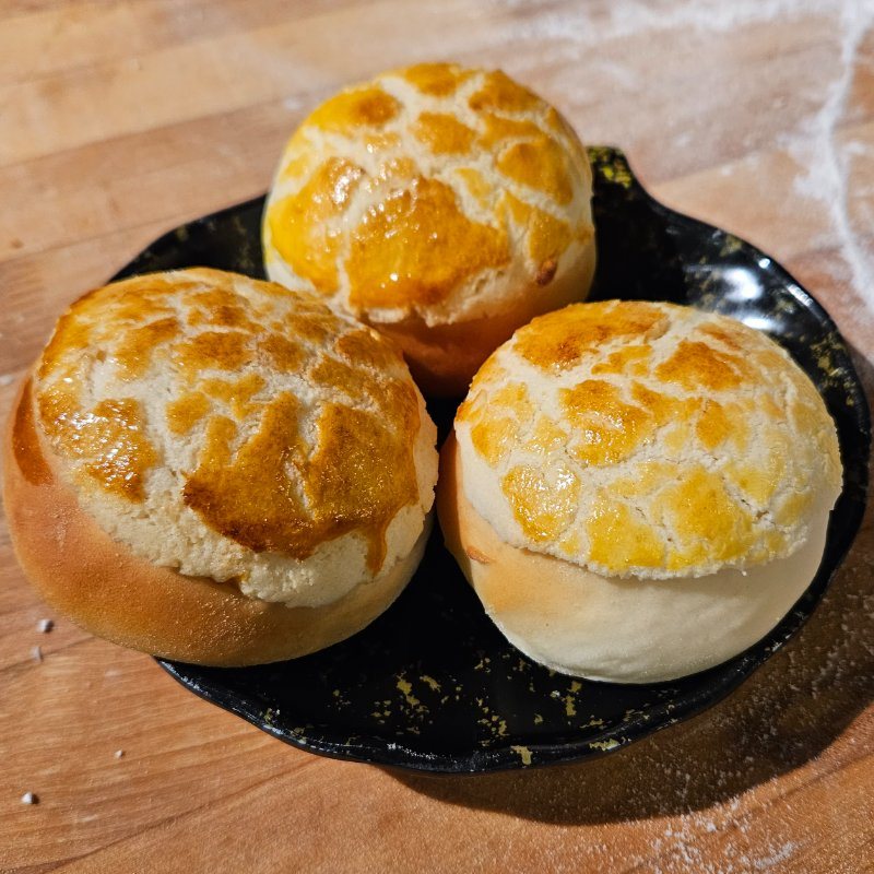 Pain ananas style HK, beurre salé, dessert chinois