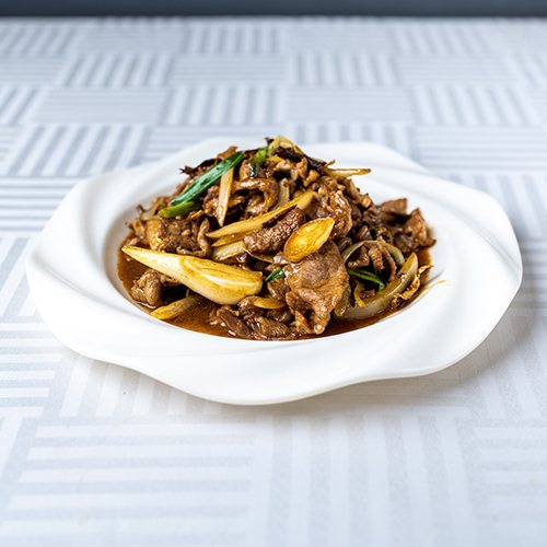 Agneau sauté aux échalotes et oignons, cuisine cantonaise