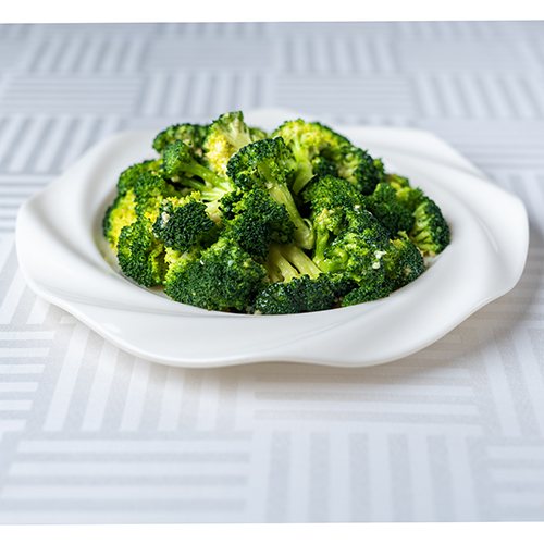 Brocoli sauté à l’ail, plat de légumes