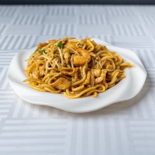 Nouilles style Shanghai, cuisine cantonaise