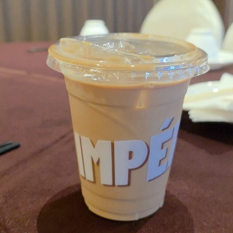 Thé au lait glacé, boisson style Hong Kong
